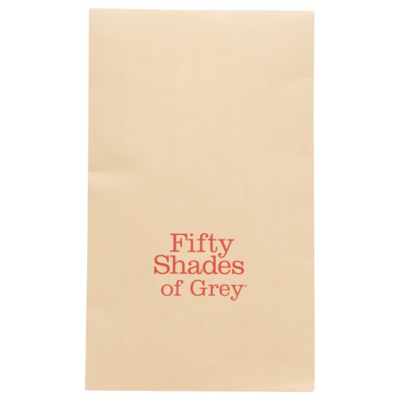 Päťdesiat odtieňov sivej - obojok a klipy na bradavky (čierno-červené)