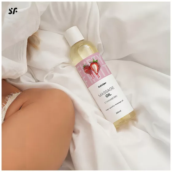 Satisfyer - ochutený masážny olej - jahoda (250 ml)