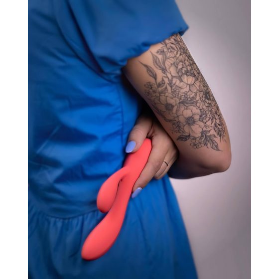 Loveline - vibrátor s klitorálnym stimulátorom - nabíjateľný, vodotesný, ružový