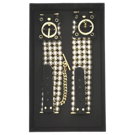 Allure - putá na členky - s perlami - čierne