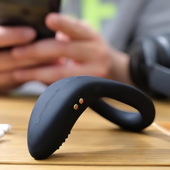 LOVENSE Diamo - vibračný erekčný krúžok - smart - čierny